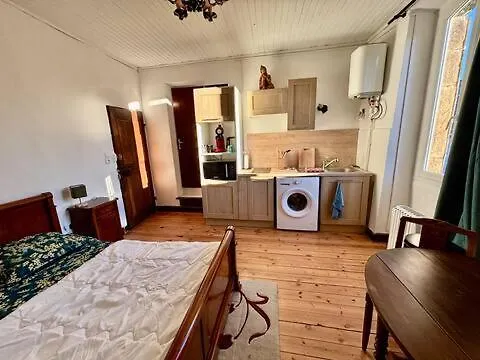 Studio Au Chateau De Lachau